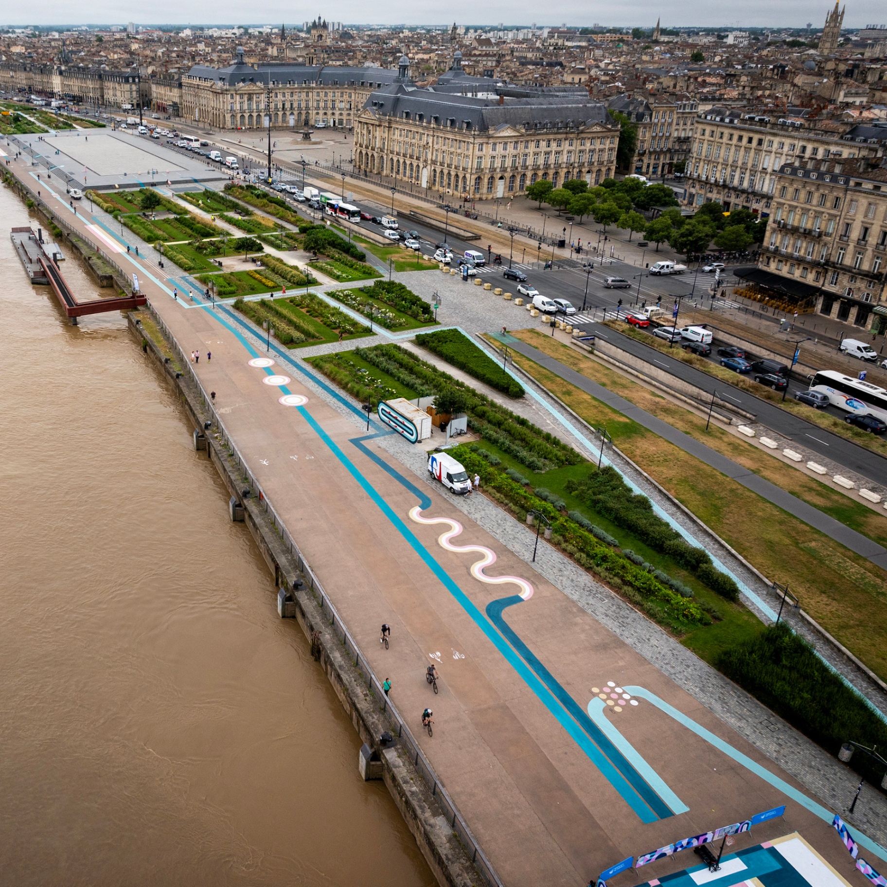 Kulte - Projet PARCOURS DE DESIGN ACTIF - Design Actif - Bordeaux (classé UNESCO) - réalisé par Agence Kulte